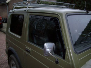 suzuki samuray voorset -  28606
