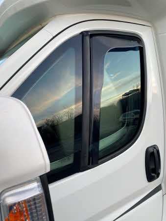 Toyota ProAce zijwindschermen visors heko